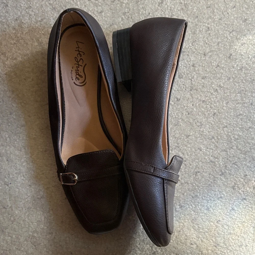 Life Stride Dark Brown Faux Leather “Catalina” Loafers-Size 9W